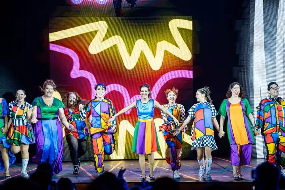 “Fala Sério, Mãe”: espetáculo divertido para toda a família no Roxy Copacabana