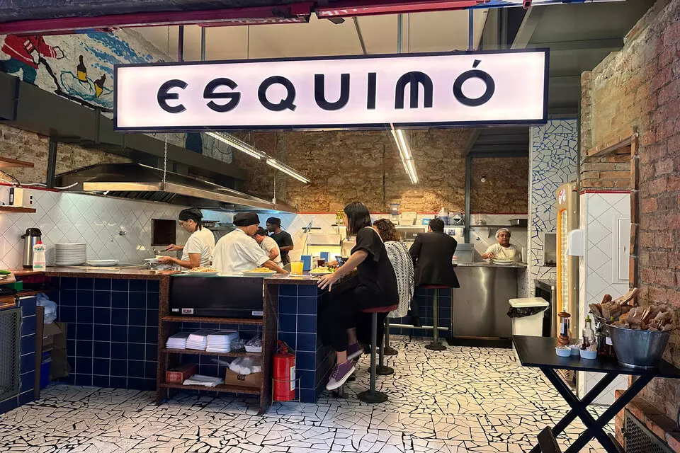 Restaurante Esquimó reabre no Beco das Sardinhas e resgata tradição do Centro do Rio